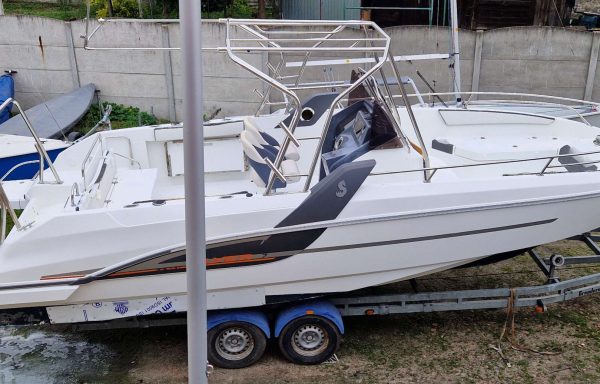 Jacht motorowy Beneteau Flyer 7 Spacedeck 2015r.