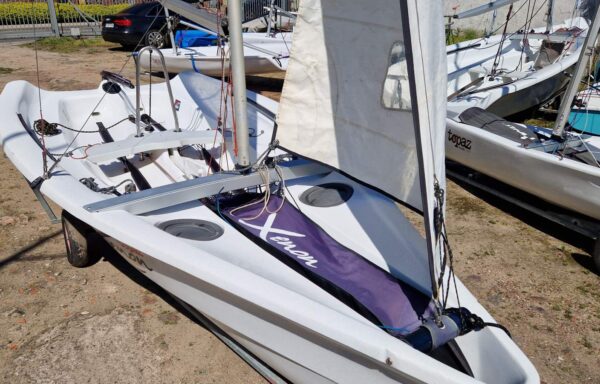 Topper Xenon 4,5m + wózek slipowy (2)
